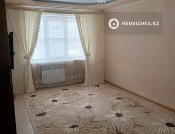 2-комнатная квартира, этаж 3 из 5, 56 м²