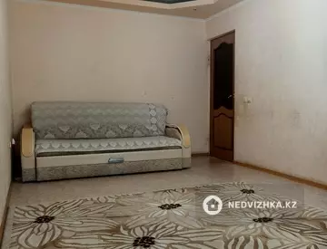 2-комнатная квартира, этаж 3 из 5, 56 м²