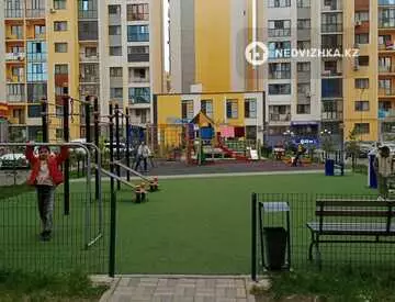 1-комнатная квартира, этаж 3 из 10, 30 м²