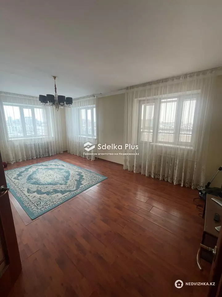 90 м², 2-комнатная квартира, этаж 7 из 10, 90 м², изображение - 1