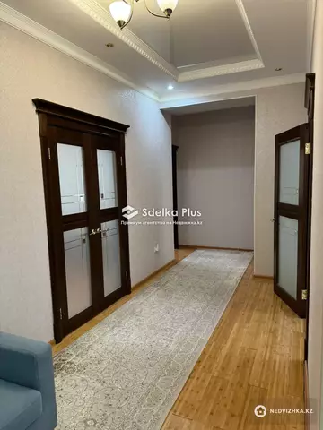 3-комнатная квартира, этаж 3 из 9, 115 м²