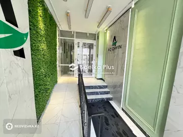 4-комнатная квартира, этаж 9 из 9, 110 м²