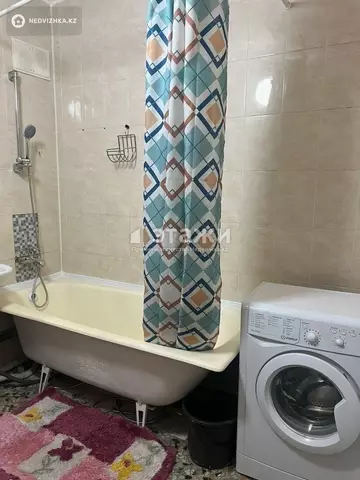 2-комнатная квартира, этаж 2 из 2, 49 м²