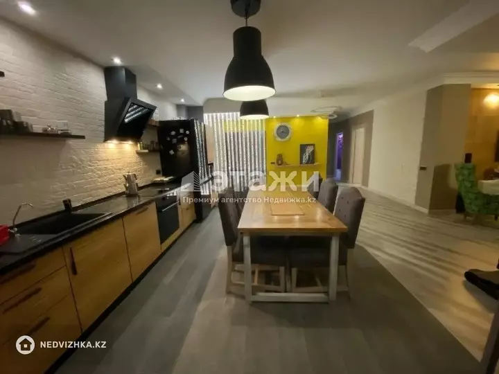 110 м², 3-комнатная квартира, этаж 13 из 25, 110 м², изображение - 1