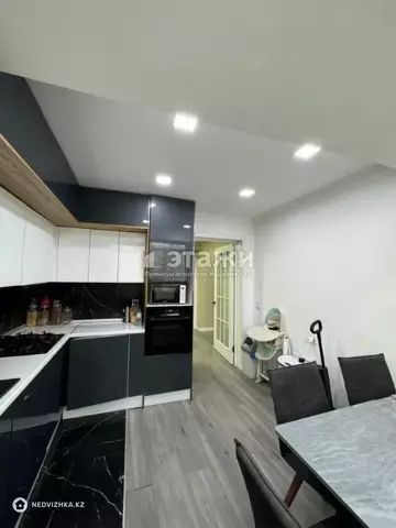 3-комнатная квартира, этаж 5 из 5, 81 м²