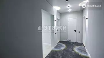 2-комнатная квартира, этаж 13 из 17, 76 м², на длительный срок