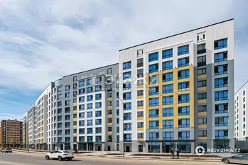 1-комнатная квартира, этаж 4 из 10, 44 м²