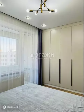 2-комнатная квартира, этаж 9 из 9, 50 м²
