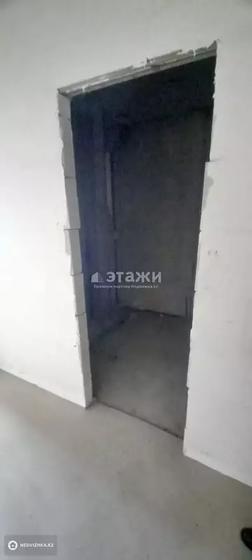 2-комнатная квартира, этаж 4 из 9, 65 м²