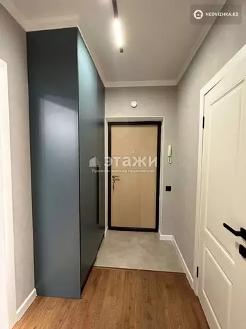 2-комнатная квартира, этаж 3 из 9, 46 м²