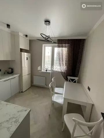 2-комнатная квартира, этаж 6 из 16, 61 м²