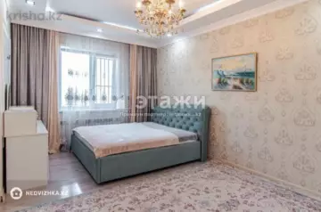 4-комнатная квартира, этаж 6 из 12, 200 м²