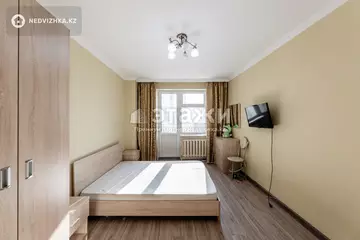 1-комнатная квартира, этаж 2 из 14, 38 м²