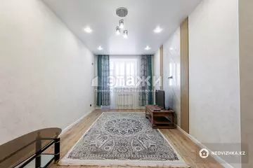 2-комнатная квартира, этаж 8 из 9, 58 м²