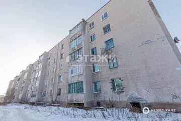 2-комнатная квартира, этаж 3 из 5, 52 м²