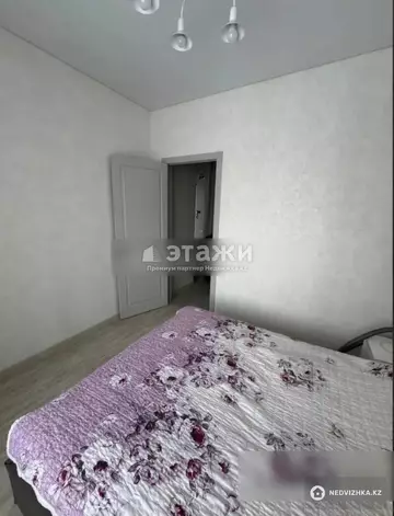 2-комнатная квартира, этаж 3 из 9, 49 м²