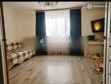 3-комнатная квартира, этаж 1 из 6, 80 м²
