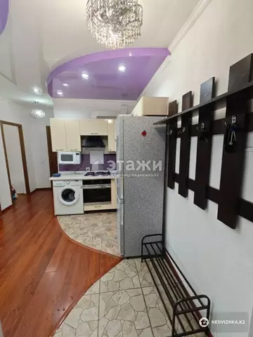 2-комнатная квартира, этаж 10 из 12, 44 м²