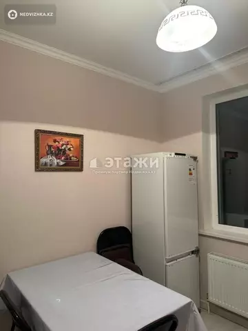 1-комнатная квартира, этаж 3 из 5, 33 м²