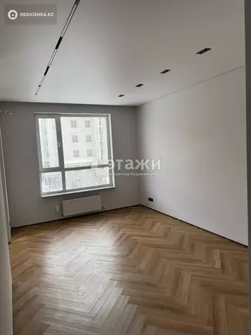 1-комнатная квартира, этаж 3 из 16, 40 м²