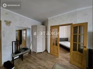 2-комнатная квартира, этаж 9 из 9, 65 м²