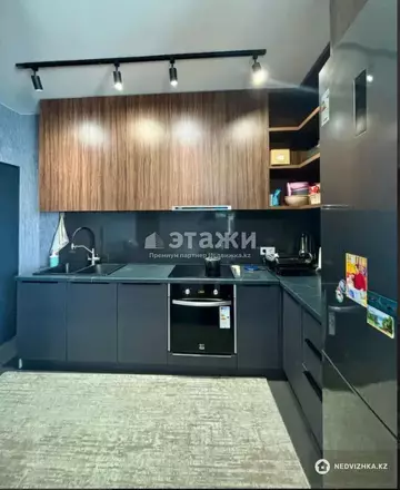 3-комнатная квартира, этаж 3 из 22, 133 м²