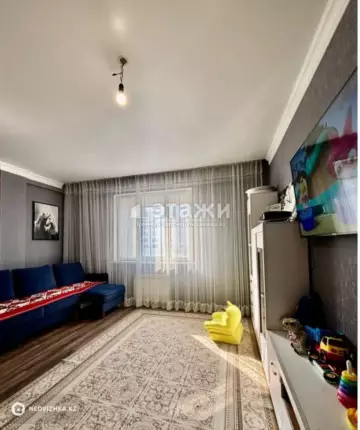 3-комнатная квартира, этаж 3 из 22, 133 м²