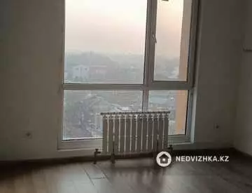 1-комнатная квартира, этаж 9 из 11, 51 м², на длительный срок