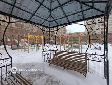 2-комнатная квартира, этаж 3 из 13, 50 м²