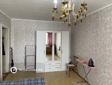 2-комнатная квартира, этаж 4 из 5, 44 м²