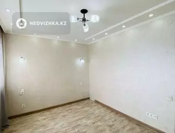 57.3 м², 3-комнатная квартира, этаж 4 из 12, 57 м², изображение - 12