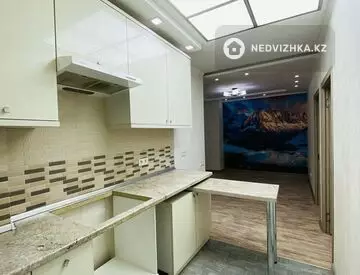 57.3 м², 3-комнатная квартира, этаж 4 из 12, 57 м², изображение - 3