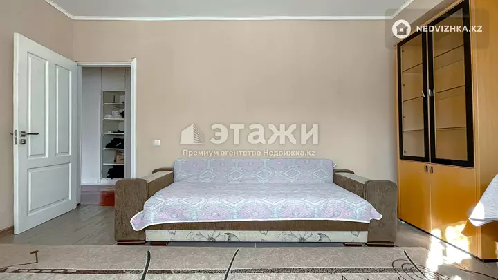 60 м², 3-комнатная квартира, этаж 3 из 4, 60 м², изображение - 1