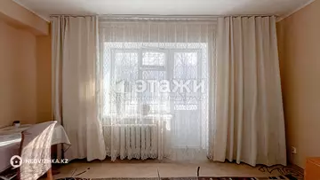 60 м², 3-комнатная квартира, этаж 3 из 4, 60 м², изображение - 0