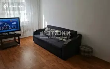 1-комнатная квартира, этаж 3 из 5, 42 м²