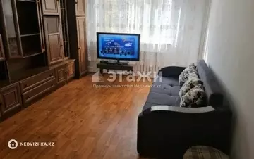 1-комнатная квартира, этаж 3 из 5, 42 м²