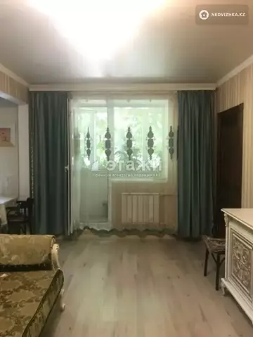 3-комнатная квартира, этаж 3 из 4, 57 м²