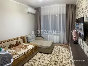 2-комнатная квартира, этаж 2 из 5, 63 м²