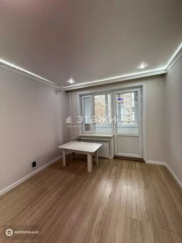 1-комнатная квартира, этаж 3 из 5, 32 м²