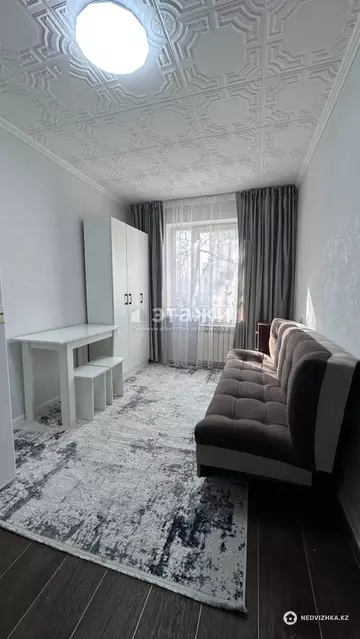 1-комнатная квартира, этаж 3 из 4, 14 м²