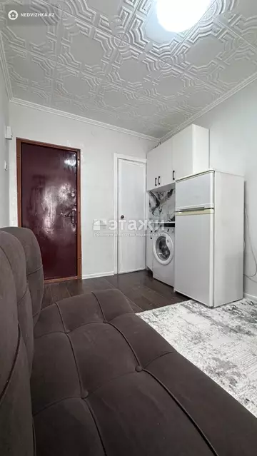 1-комнатная квартира, этаж 3 из 4, 14 м²
