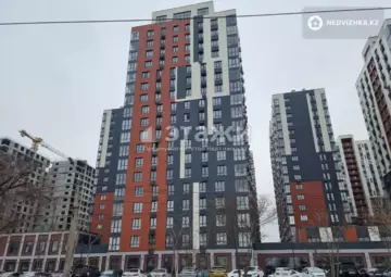 2-комнатная квартира, этаж 1 из 18, 60 м², на длительный срок