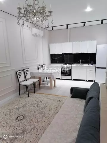 2-комнатная квартира, этаж 7 из 12, 50 м², на длительный срок