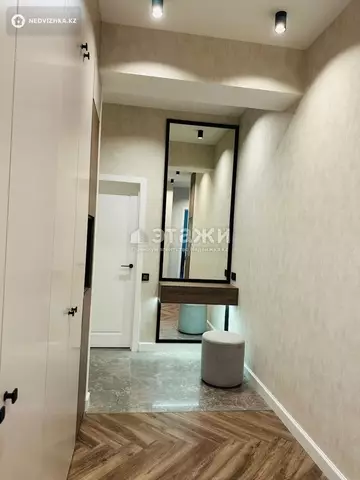 2-комнатная квартира, этаж 15 из 19, 72 м², на длительный срок