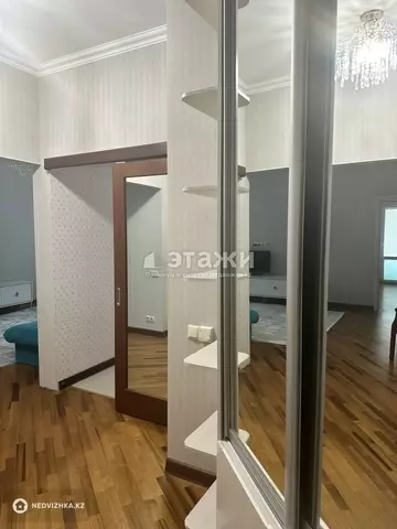 2-комнатная квартира, этаж 5 из 16, 80 м², на длительный срок