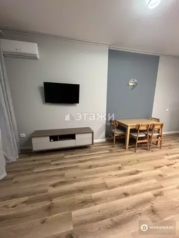 2-комнатная квартира, этаж 15 из 16, 55 м², на длительный срок