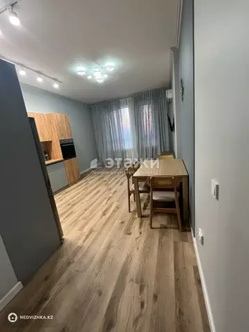 2-комнатная квартира, этаж 15 из 16, 55 м², на длительный срок