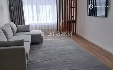 2-комнатная квартира, этаж 13 из 21, 60 м², на длительный срок