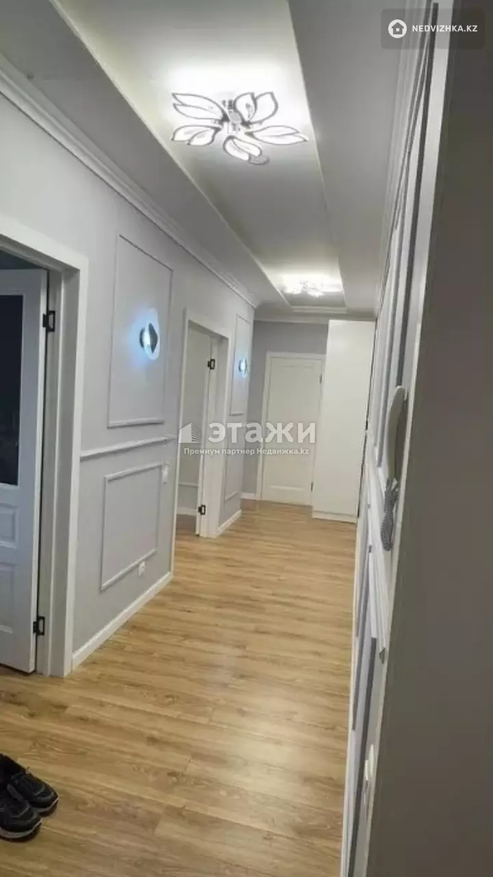 61.1 м², 2-комнатная квартира, этаж 9 из 9, 61 м², изображение - 1