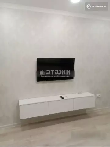 1-комнатная квартира, этаж 3 из 9, 38 м²